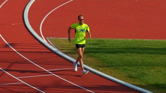 Yohann DINIZ est recordman du monde du 50 kilomètres de marche athlétique .jpg